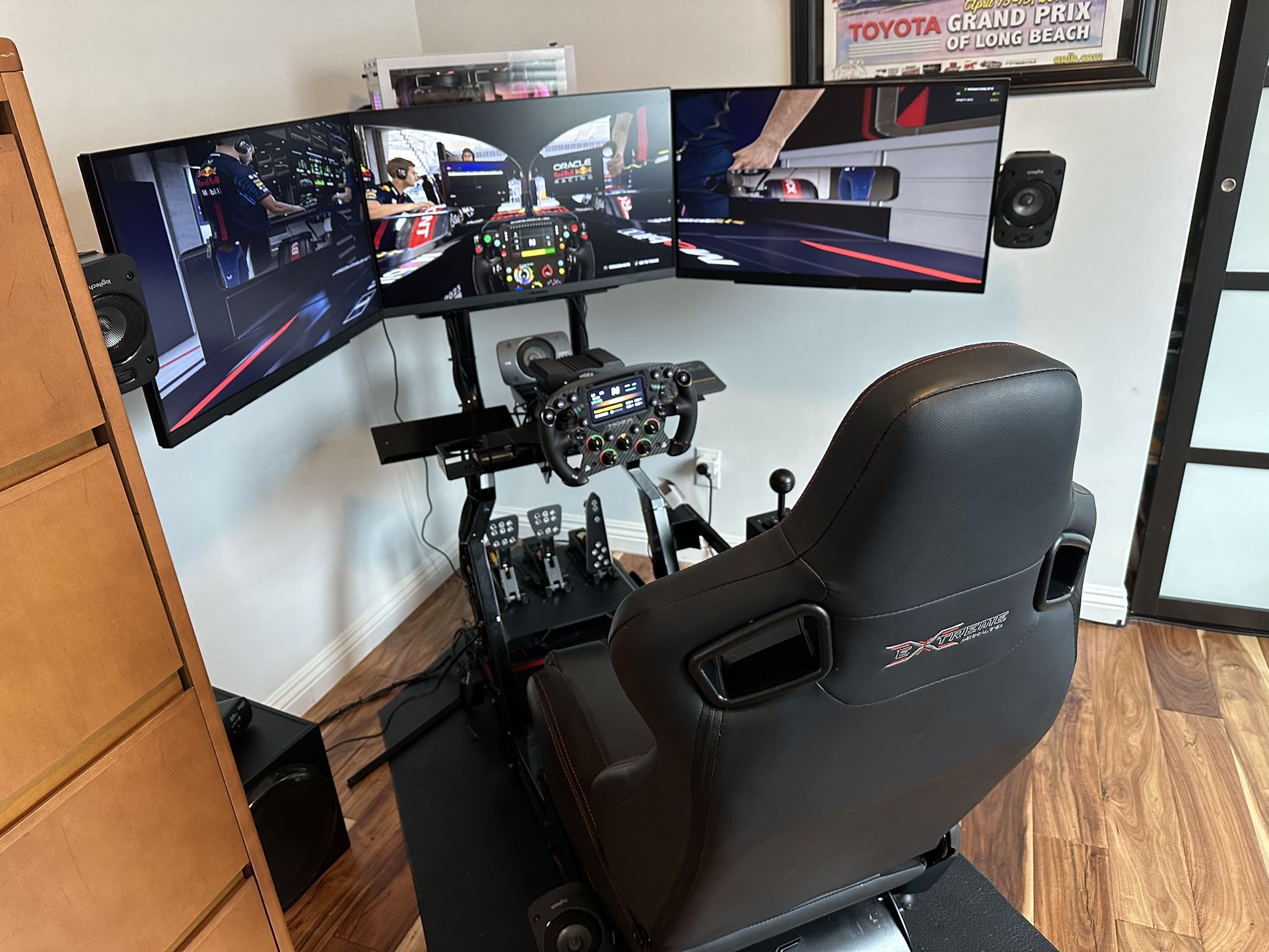 Racing simulator 