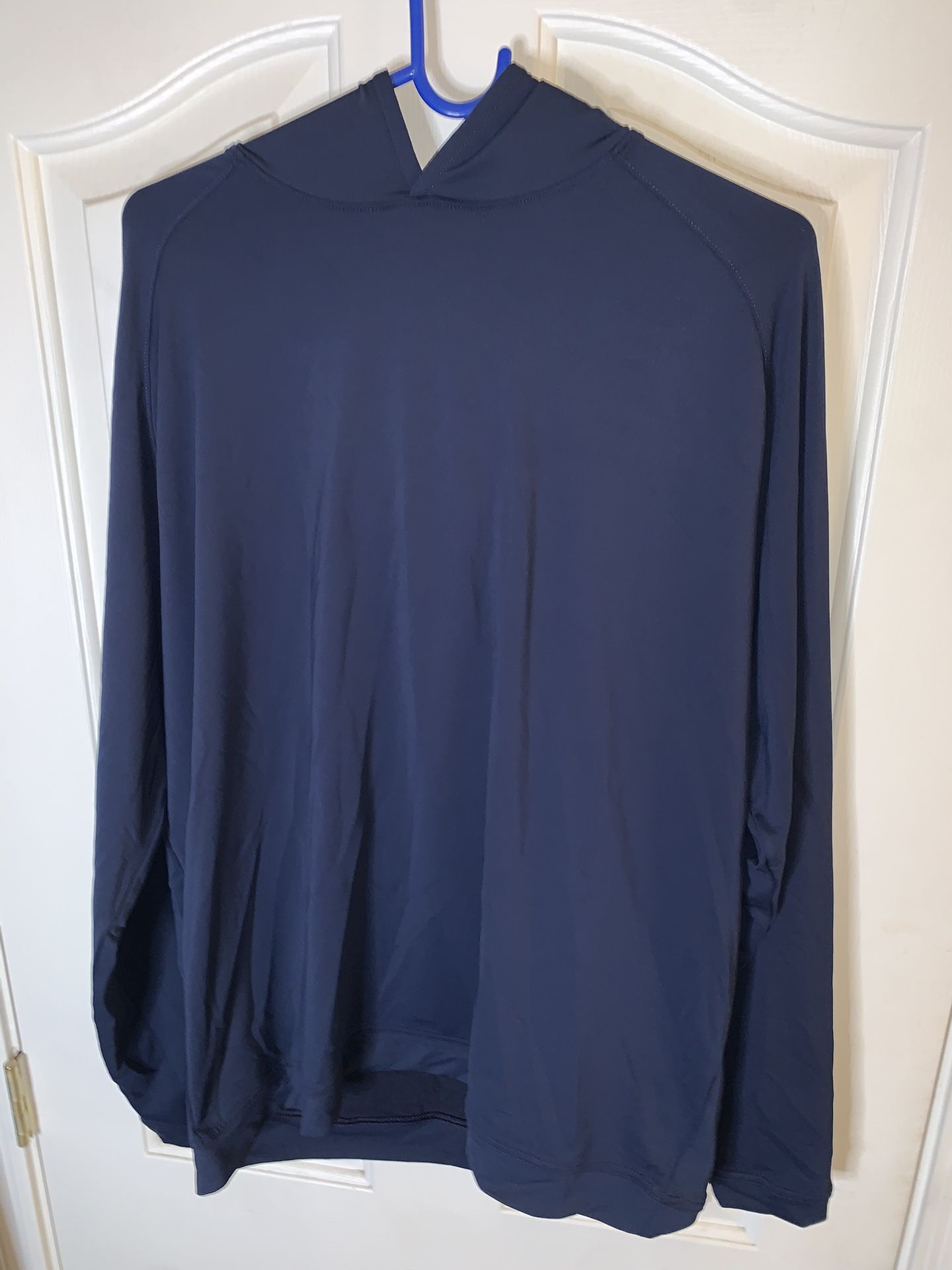 Men’s Peter Millar Lightweight Hoodie!!