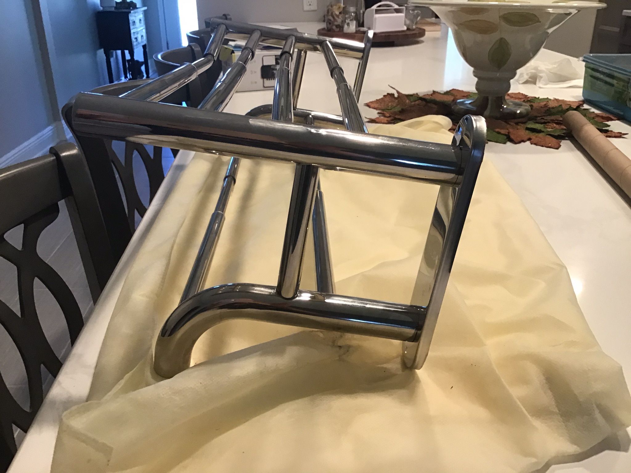 Hotel Style Towel Rack