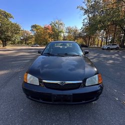 1999 Mazda Protege ES 
