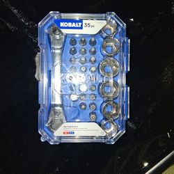 Kobalt Socket 35 PC Set 