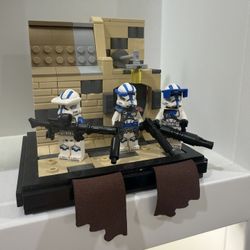 LEGO STAR WARS CLONE TROOPER MOC INCLUDING MINIFIGS! 