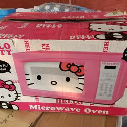 Hello Kitty Microwave 