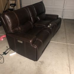 Love Seat Power Recliner.. From More Furniture