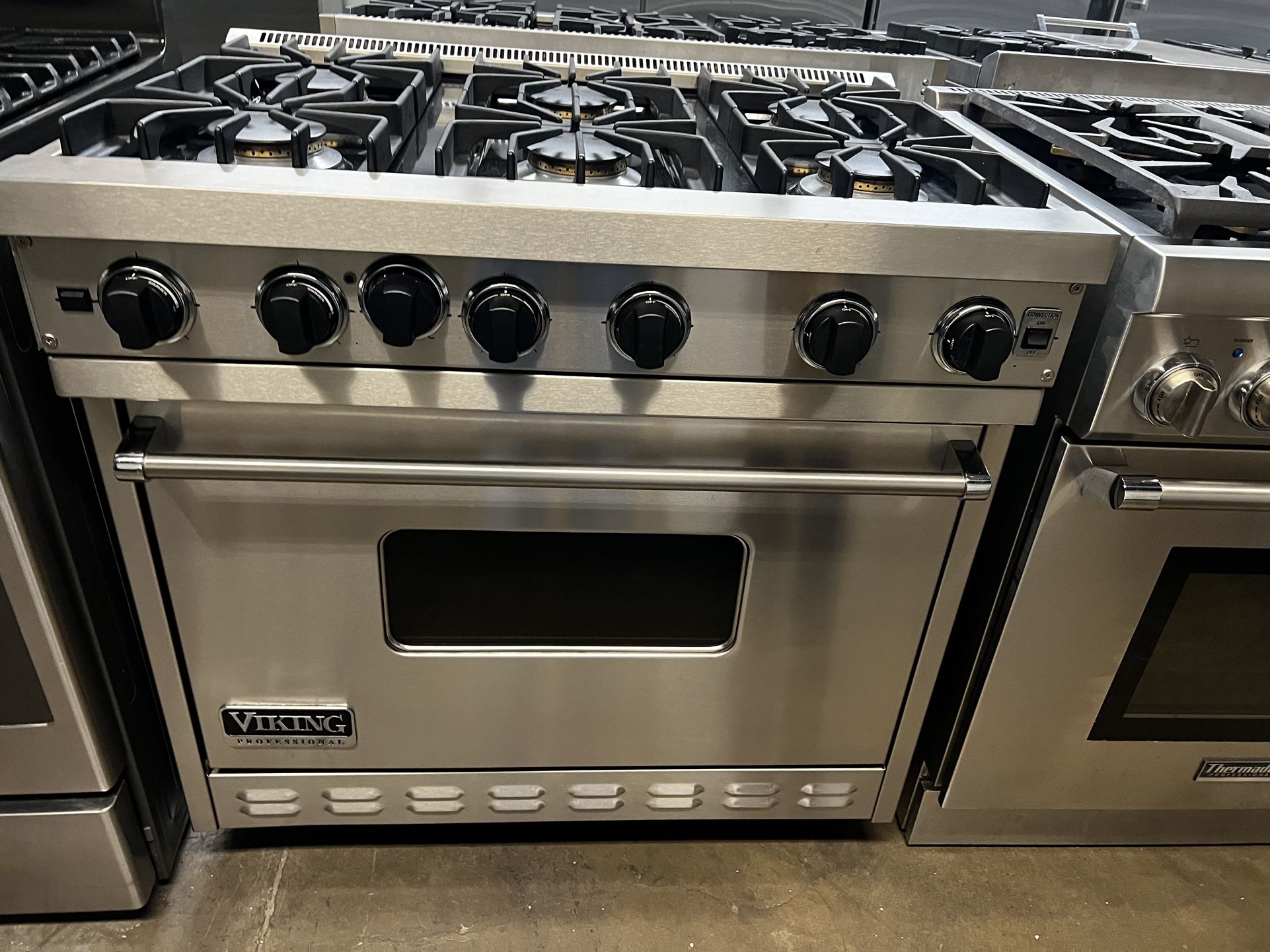 Viking 36”Wide All Gas Range Stove Stainless Steel 6Burners
