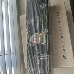 1993 Factory Set Baseball Cards 