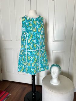 Vintage Floral Sleeveless Shift Dress