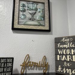 Wall Decor 