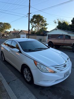 Hyundai Sonata 2012