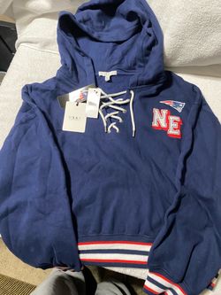 Wonen XXL New England Patriots Lace-Up Hoodie with Tags
