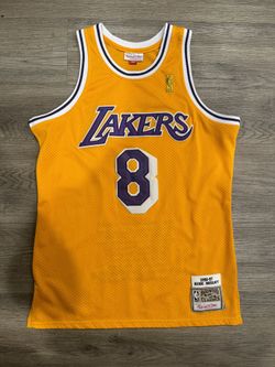 Kobe Bryant Lakers Hardwood Jersey.