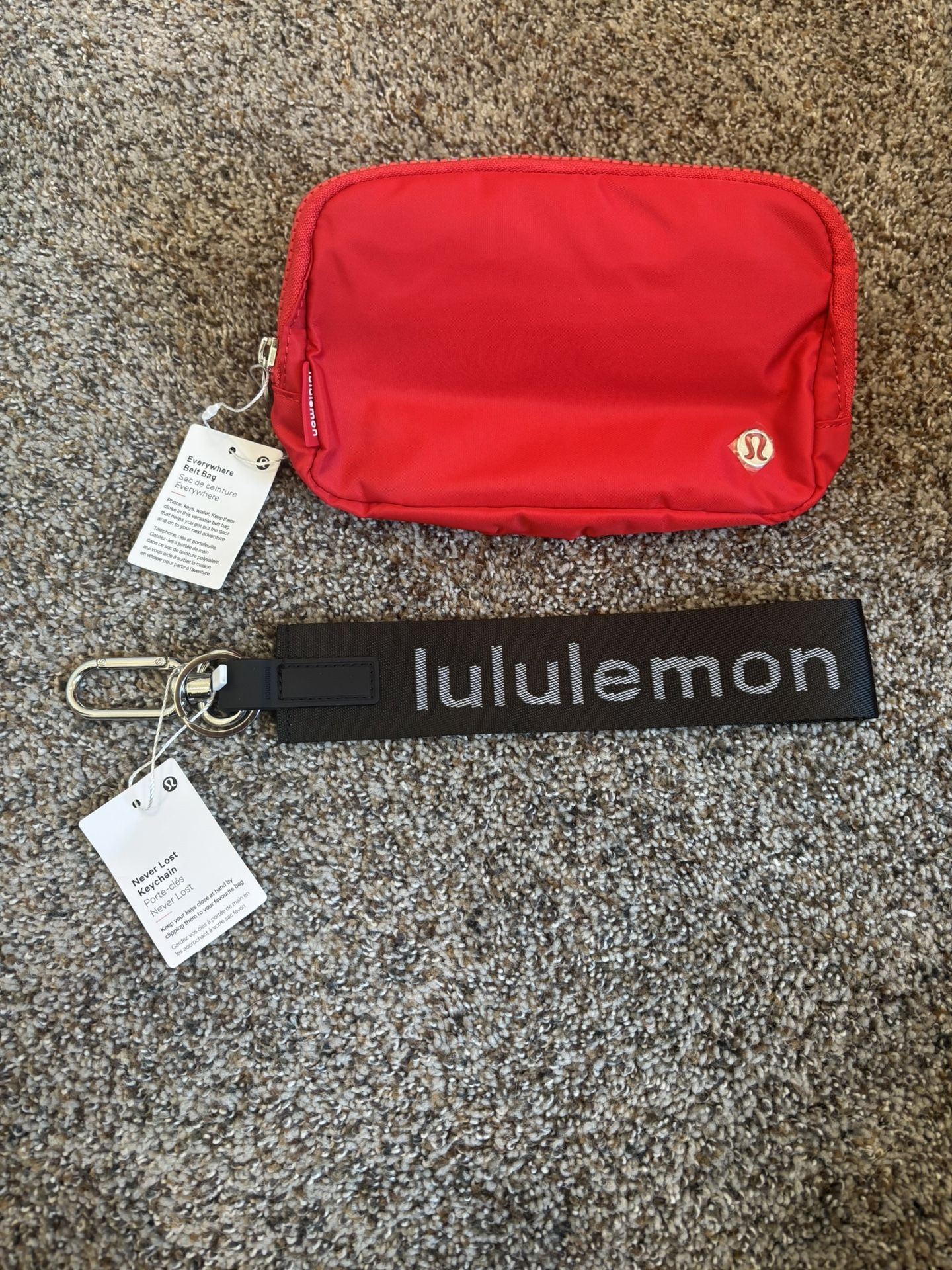 Lululemon Bundle Everywhere Belt Bag And Never Lost Keychain Brand New