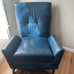Leather chair 