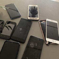 Broken Phones Selling As A Lot 