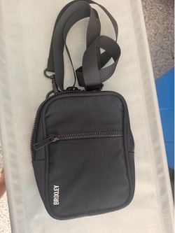 Brixley side purse