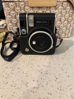 Instax Mini 40 Polaroid Camera