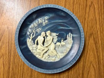 vintage 1984 Incolay Cameo Stone collector plate titled "The Isle of Circe" by Alan Brunettin
