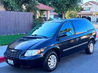 2006 Chrysler Town & Country