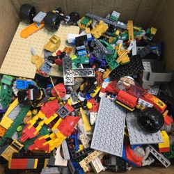 15.2lbs Of Lego Bulk With Possible Minifigs