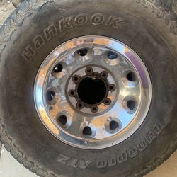 LT285/75R16 all terrain 8 lug (4)