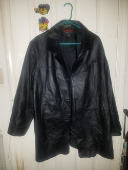 Ladies Black leather jacket