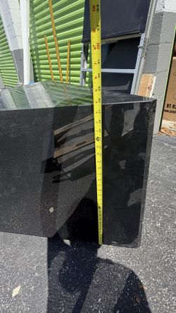 Triangle Corner Piece Furniture Black