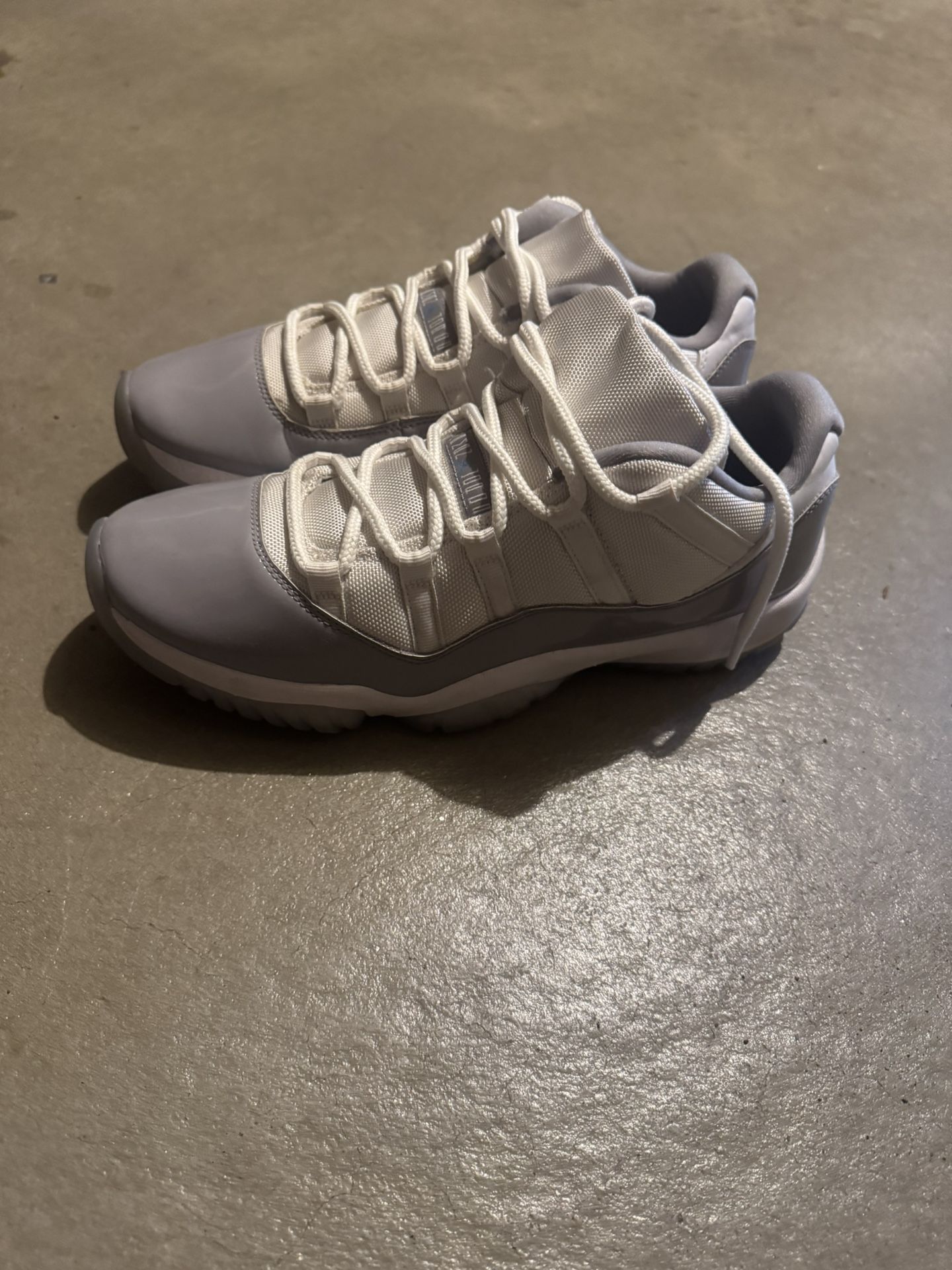Air Jordan 11 Retro Low Cement Grey Size 11