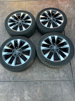 Nissan Sentra wheels and tires