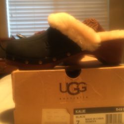 UGGS Never  Used   Very  Nice  I accepted  Reasonable Offer 