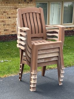 Set of 5 stackable patio chairs