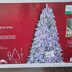 New 7.5ft Christmas Tree 