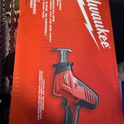 Milwaukee Hackzall