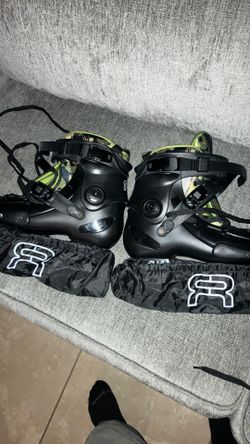 FR1 Skates / W Reign Camo Liners (500$ MSRP)
