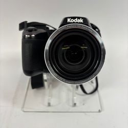 Kodak PIXPRO Astro Zoom AZ527 20.68MP Digital Camera
