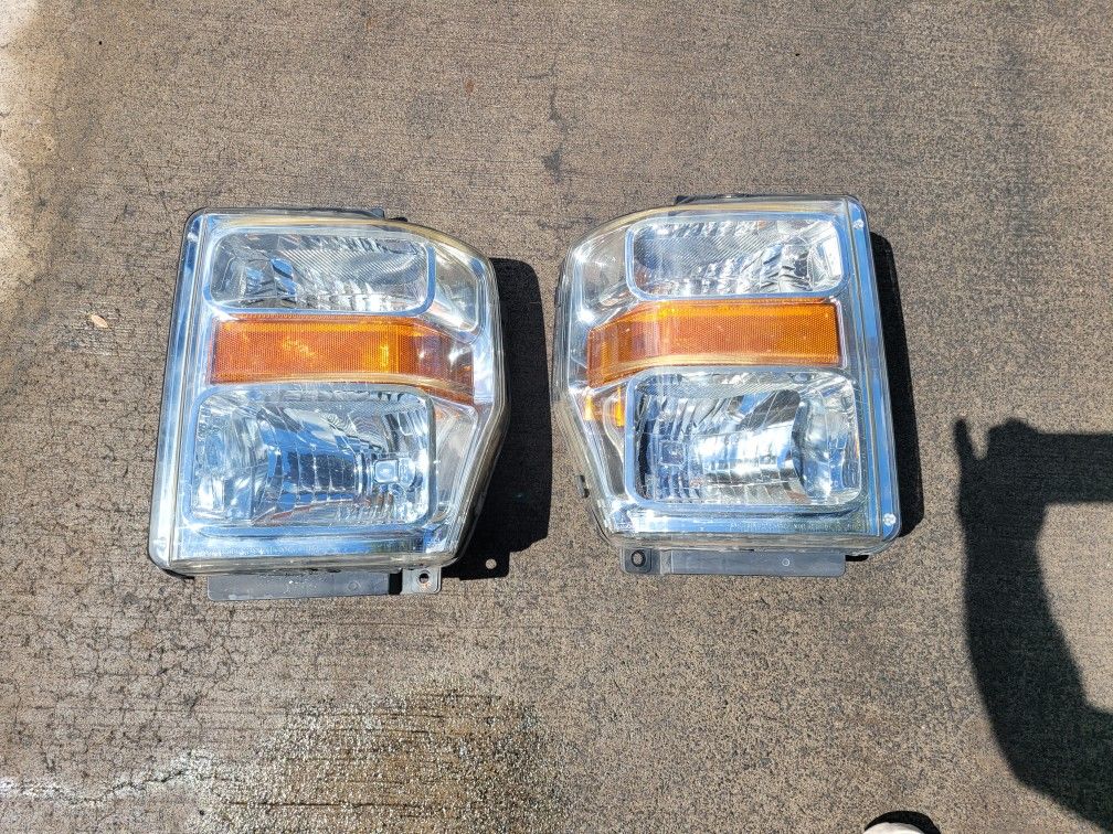 Parts for a Ford of 150. 