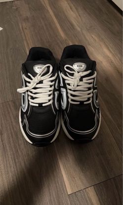 Dior b30 size 7
