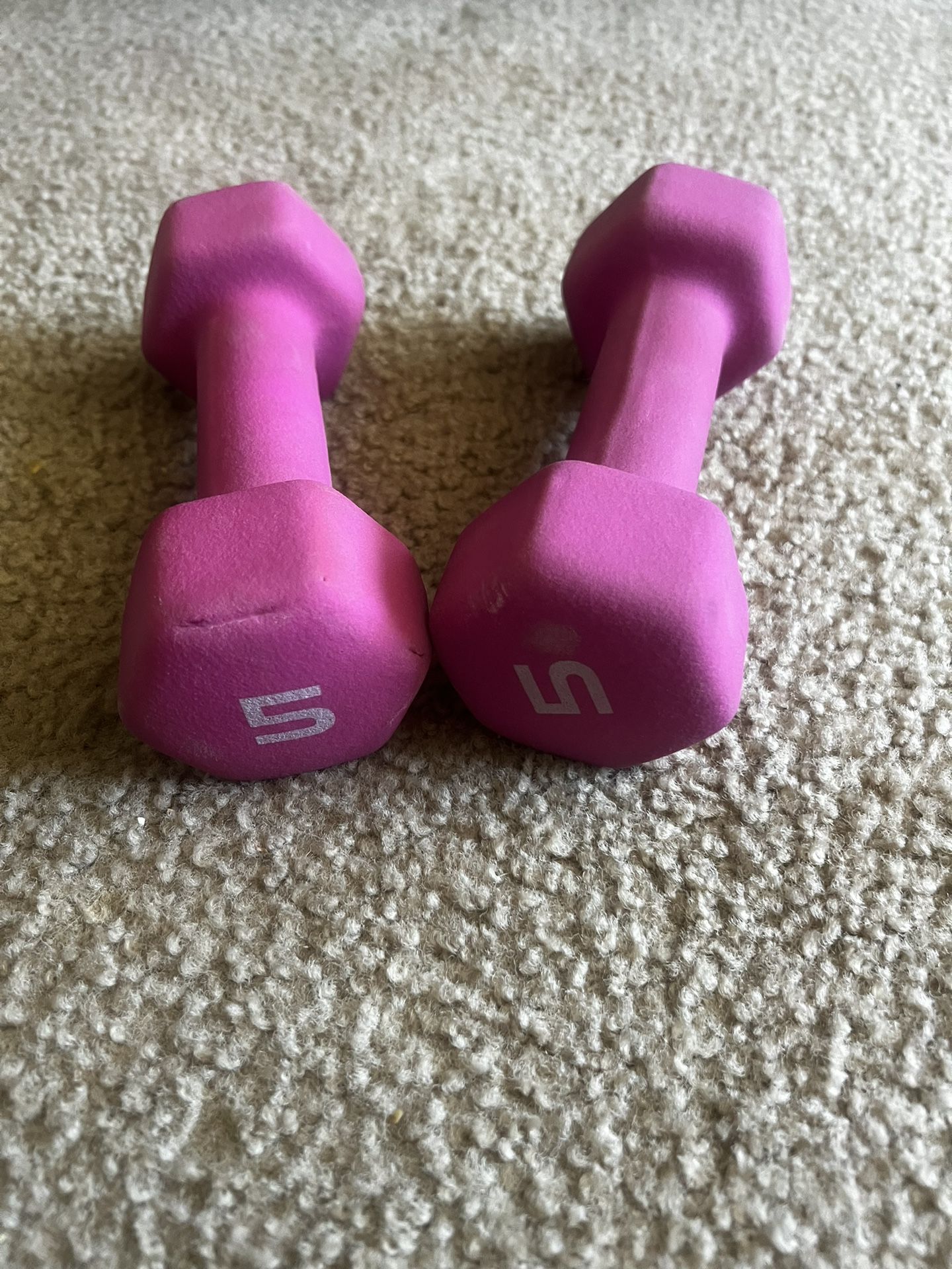 Set of 5 pound weights 