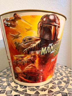 Star Wars Mandolorian & Grogu 230oz Popcorn Bucket