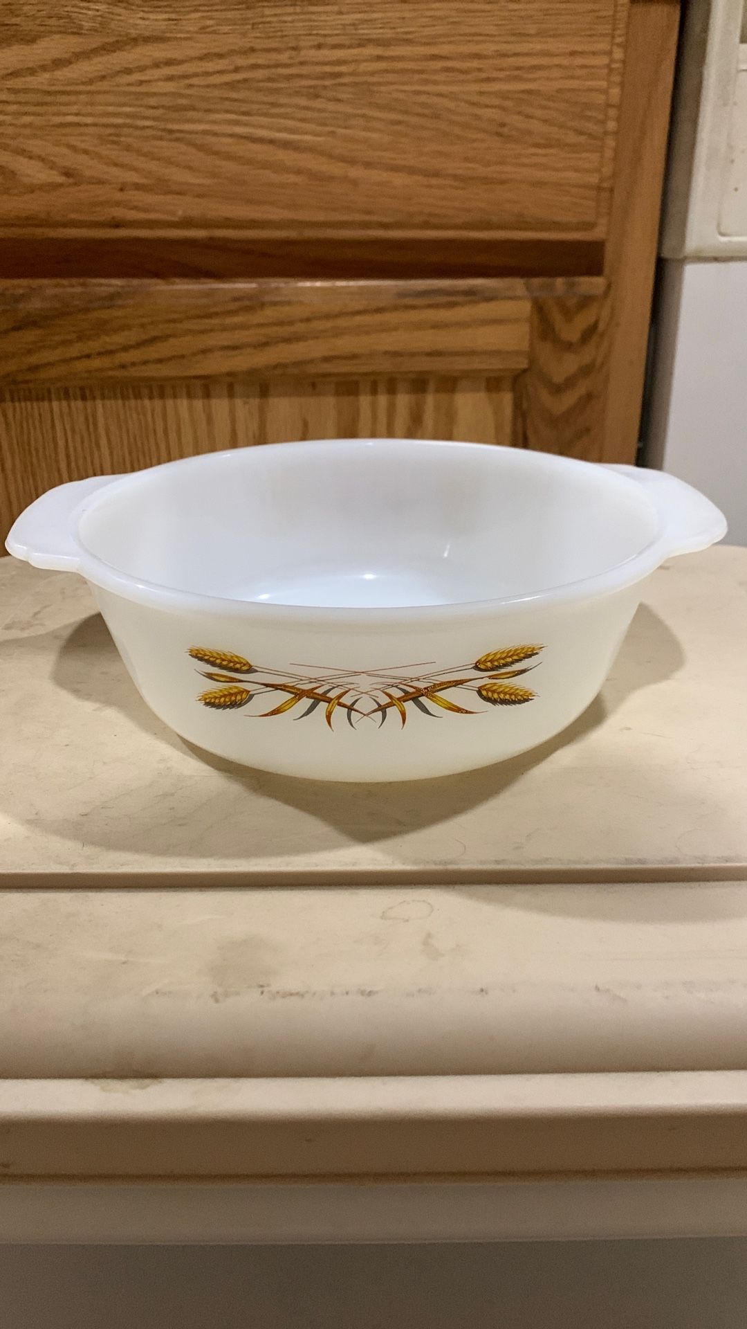 Vintage Anchor Hocking Fire-King 447 Golden Wheat 1-1/2 qt oval Casserole