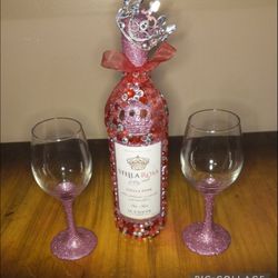 Costumized Wine Bottle Set With Photo
