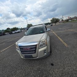 2015 GMC Terrain.
