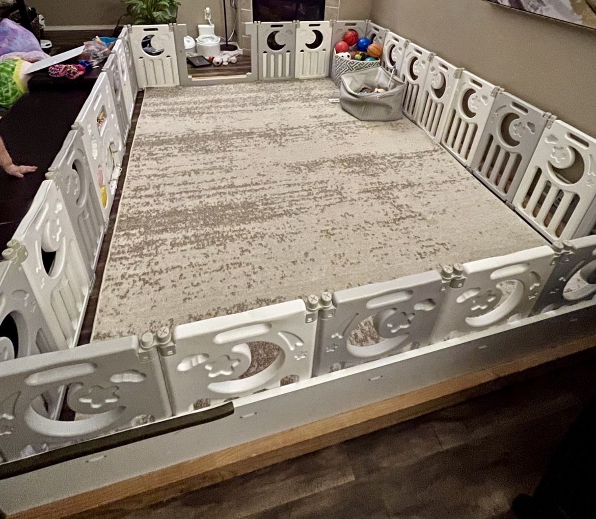 Reinforced Play Pen Area