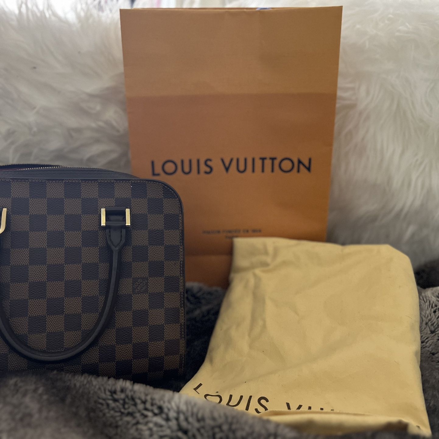 Louis Vuitton Luggage - Authentic! for Sale in Redmond, WA - OfferUp