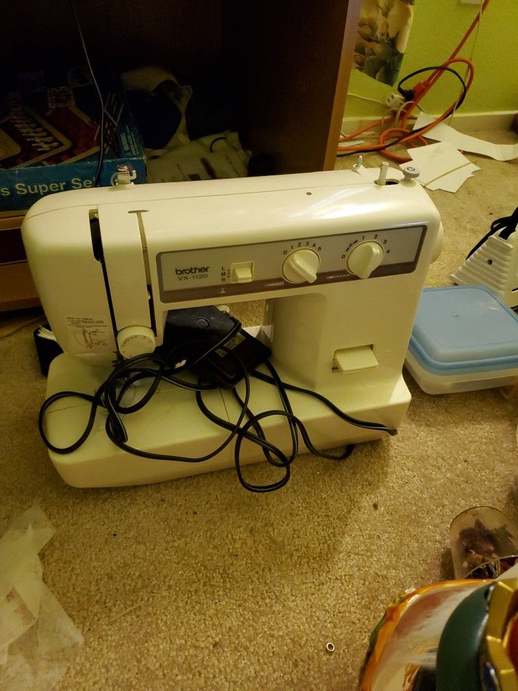 Sewing Machine for Sale in Las Vegas, NV OfferUp