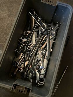 Wrenches and sockets