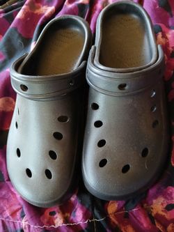 Men's Black Shoes Size 7/8 New