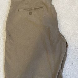 Waterproof Khaki Golf Shorts- 36 Waist