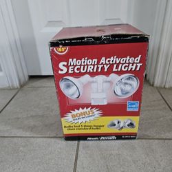 MOTION  LIGHT.  LAMPARA 