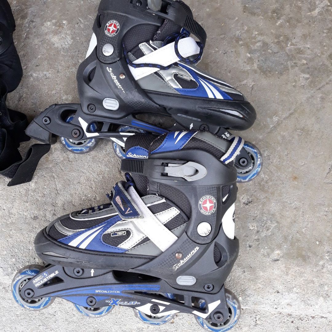 Skates barely used located in Poinciana