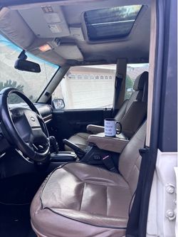 Dscovery 2 seats
